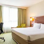 Courtyard By Marriott Paris Denis Saint-Denis (Seine-Saint-Denis)