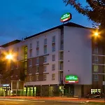 Courtyard By Marriott Paris Denis Сен-Дени