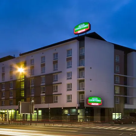 Courtyard By Marriott Paris Denis