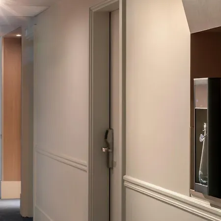 Courtyard By Marriott Paris Denis