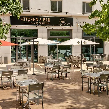 Courtyard By Marriott Paris Denis Ξενοδοχείο 4*