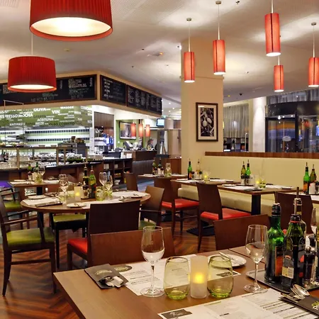 호텔 코트야드 바이 메리어트 파리