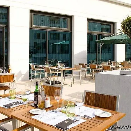 Hotel Courtyard By Marriott Paris Denis 4*