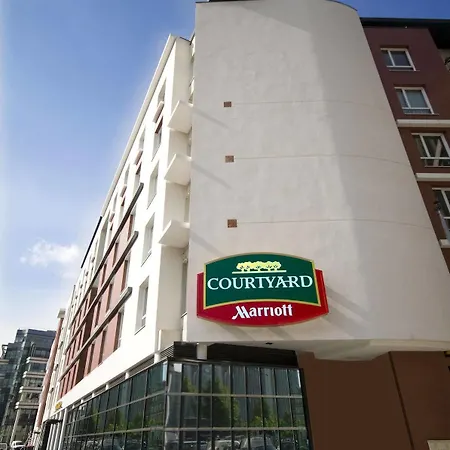 Hotell Courtyard By Marriott Paris Denis