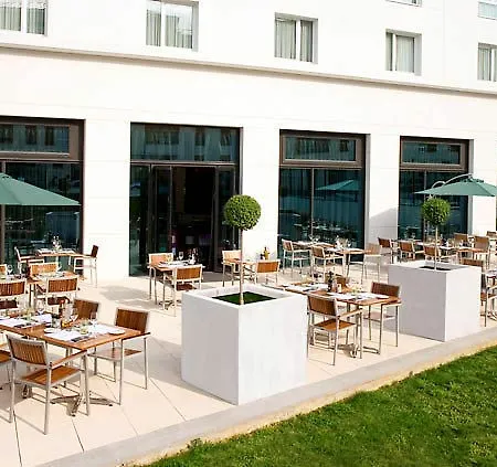 Courtyard By Marriott Paris Denis 4* Saint-Denis (Seine-Saint-Denis)