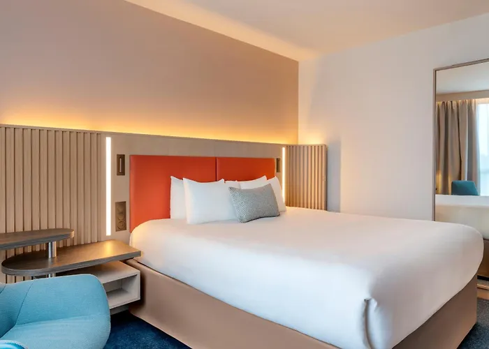 Courtyard By Marriott Paris Denis Hotel