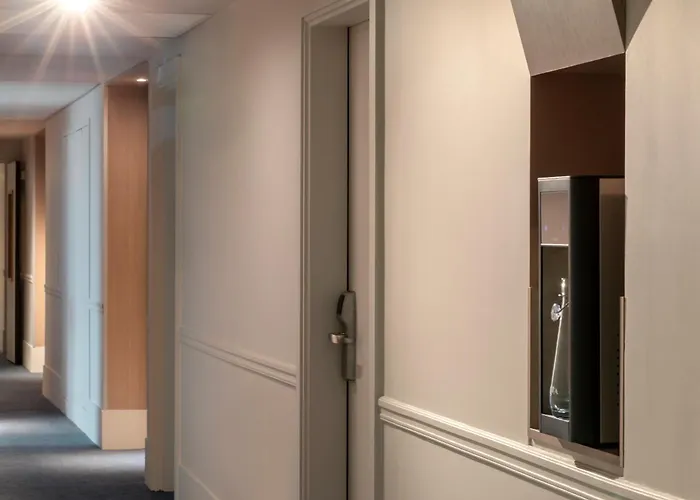 Courtyard By Marriott Paris Denis