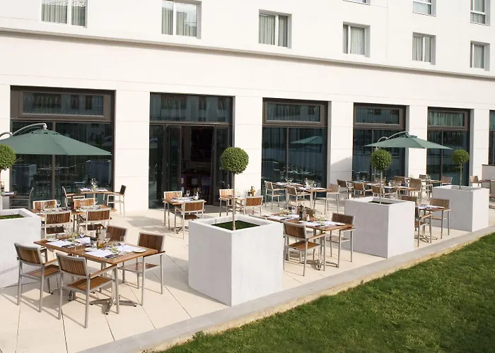 Hotel Courtyard By Marriott Paris Denis