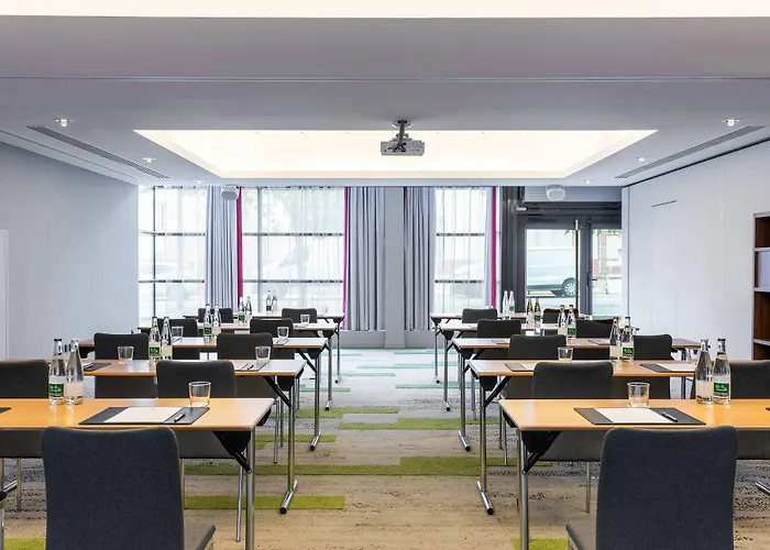 Courtyard By Marriott Paris Denis 4* Saint-Denis (Seine-Saint-Denis)