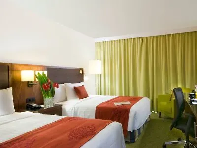 Courtyard By Marriott Paris Denis