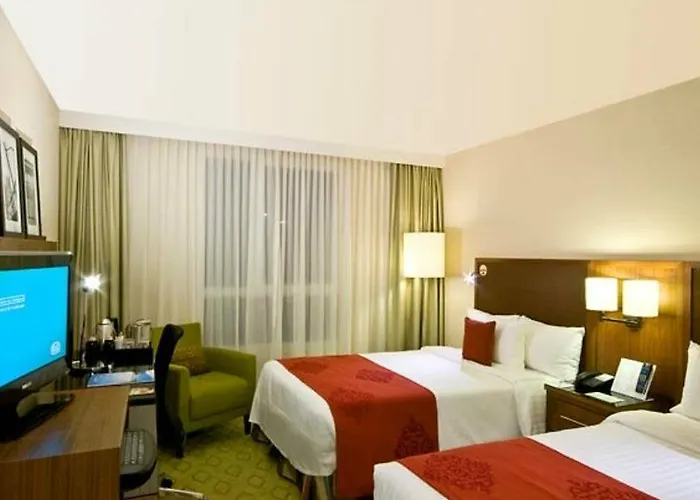 Hotel Courtyard By Marriott Paris Denis